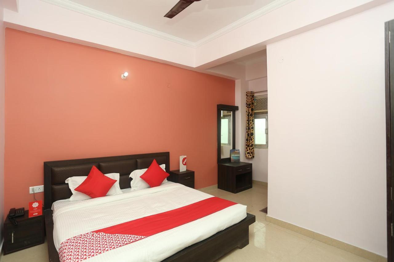 Oyo Flagship 17204 Vrindawan Galaxy Hotell Kānpur Eksteriør bilde