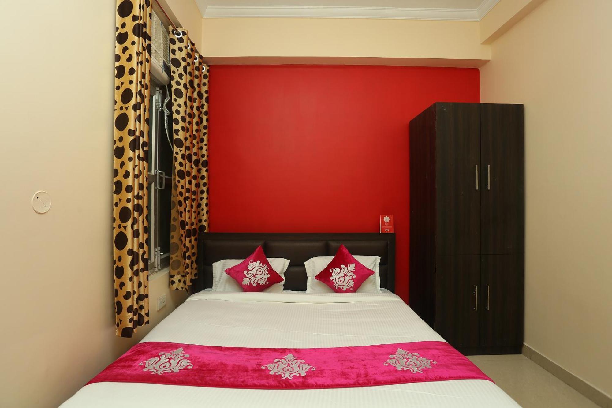 Oyo Flagship 17204 Vrindawan Galaxy Hotell Kānpur Eksteriør bilde