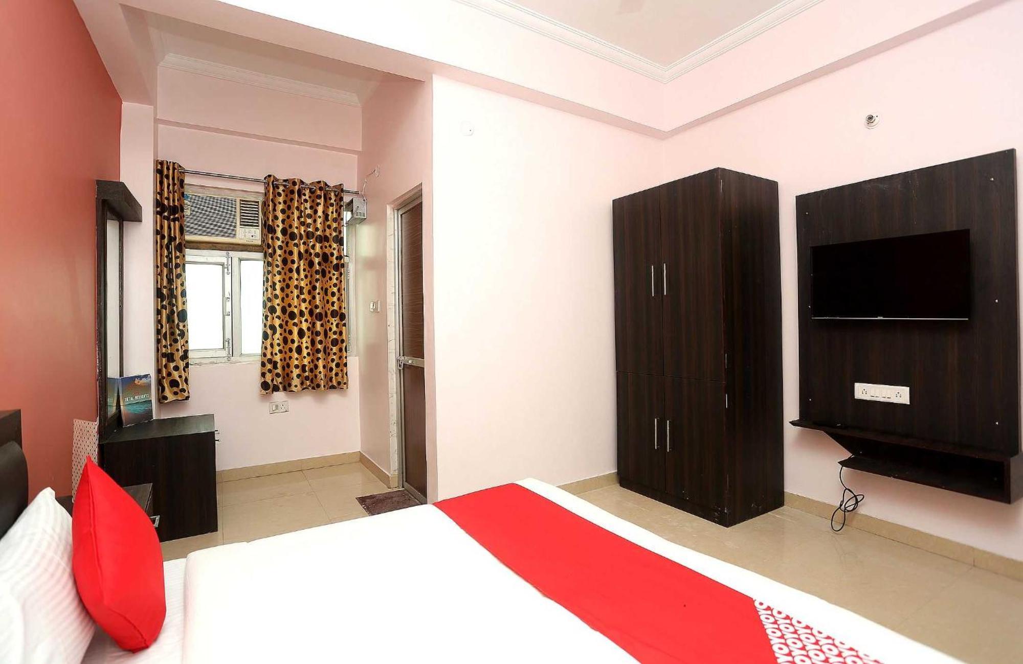 Oyo Flagship 17204 Vrindawan Galaxy Hotell Kānpur Eksteriør bilde